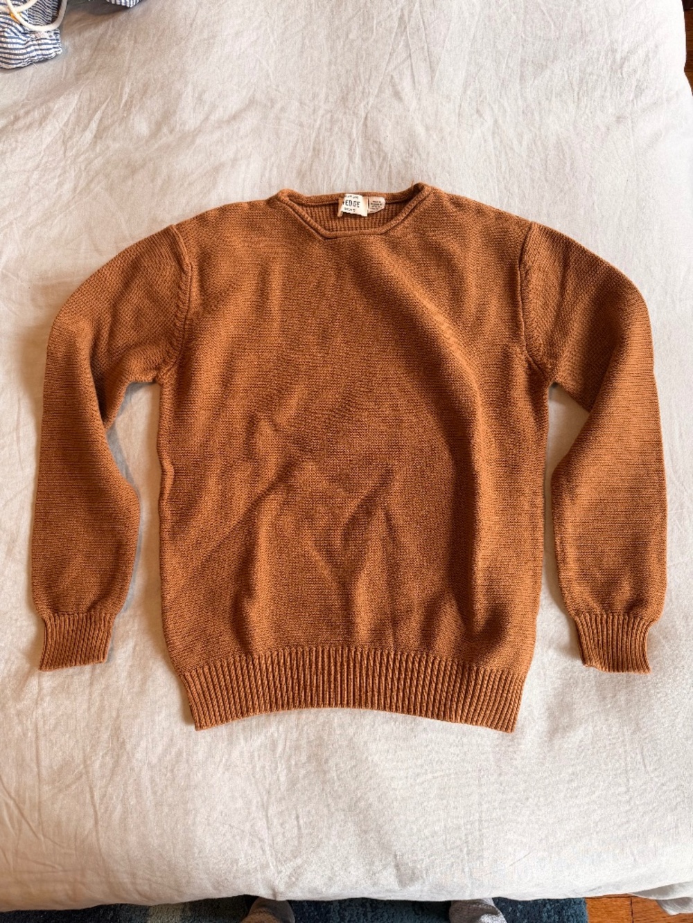Rolled-neck crew sweater